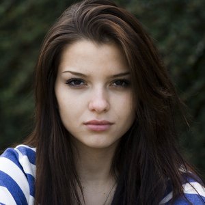 Лицо девушки